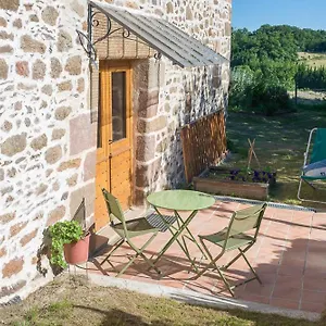 https://les-granges-de-cassard.midi-pyreneeshotels.com