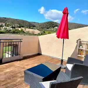 D'hotes La Terrasse De Sabatas Bed and breakfast